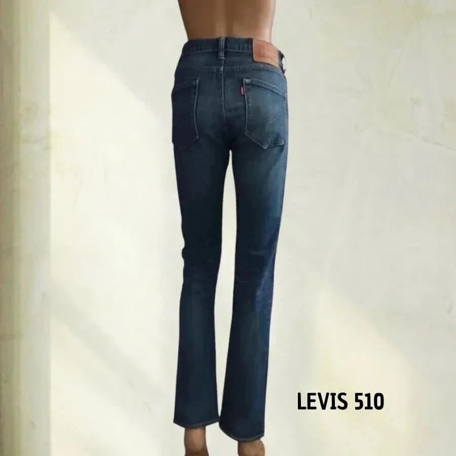 LEVIS 510 coupe straight fuselée - taille haute medium - extensible -trés bon état